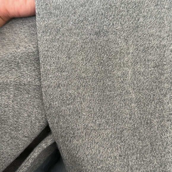 Banana Republic Men Sweater - Picture 2 of 3